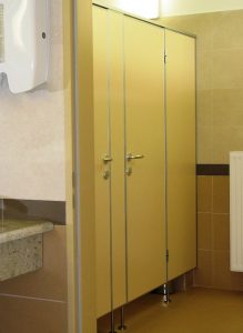 Üvegfal, üvegKorlát, üvegválaszfal, mobilfal, zuhanyfal üvegzuhanyfal,